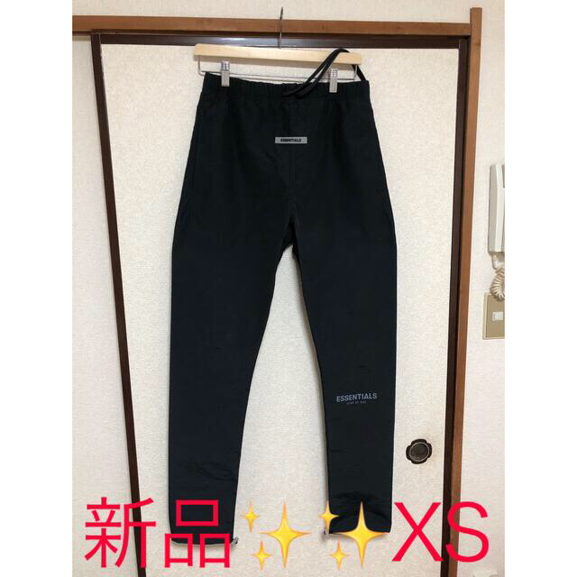 FEAR OF GOD(フィアオブゴッド)のFEAR OF GOD ESSENTIALS Nylon Track Pants メンズのパンツ(その他)の商品写真