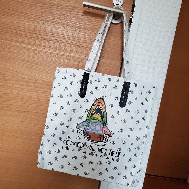 COACH*トートバッグ*サメ*シャーク*シグネチャー*レインボー