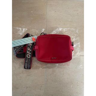 オフホワイト(Off-White)の新品OFF-WHITE バッグ CARRYOVER CROSSBODYBAG(ショルダーバッグ)