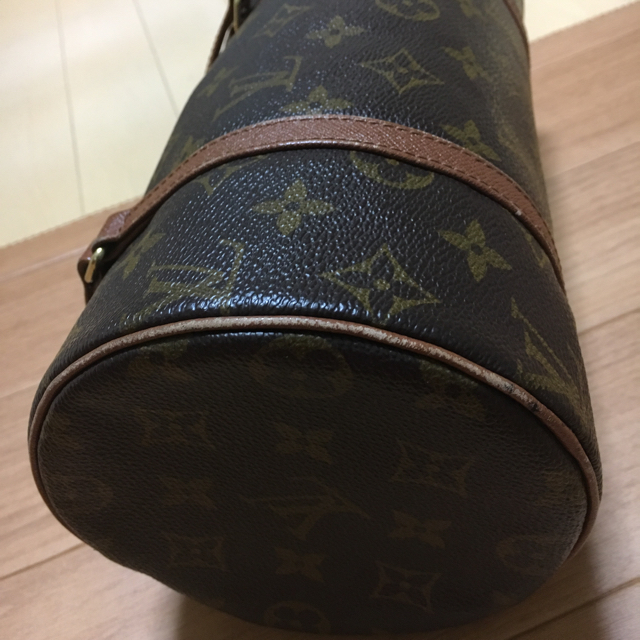 LOUIS VUITTON(ルイヴィトン)の最終値下げ！LOUISVUITTON ヴィトン パピヨンバッグ モノグラム 中寸 レディースのバッグ(ハンドバッグ)の商品写真