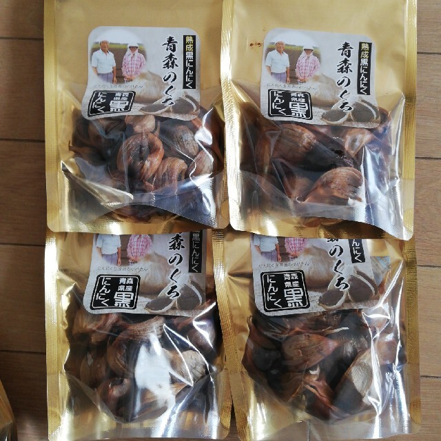 青森県産　熟成黒にんにく　400g 食品/飲料/酒の加工食品(その他)の商品写真