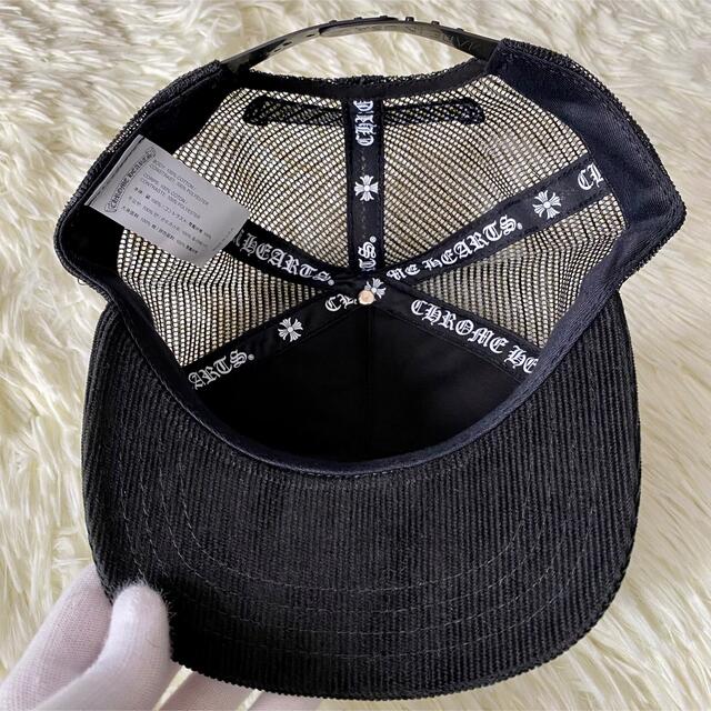 Chrome Hearts(クロムハーツ)の【新品 新作】クロムハーツ キャップ コーデュロイ トラッカー CAP シルバー メンズの帽子(キャップ)の商品写真