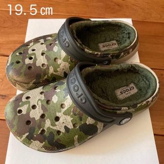 クロス(CROSS)の【値下げしました】crocs ボアサンダル　j1（19.5cm）(サンダル)