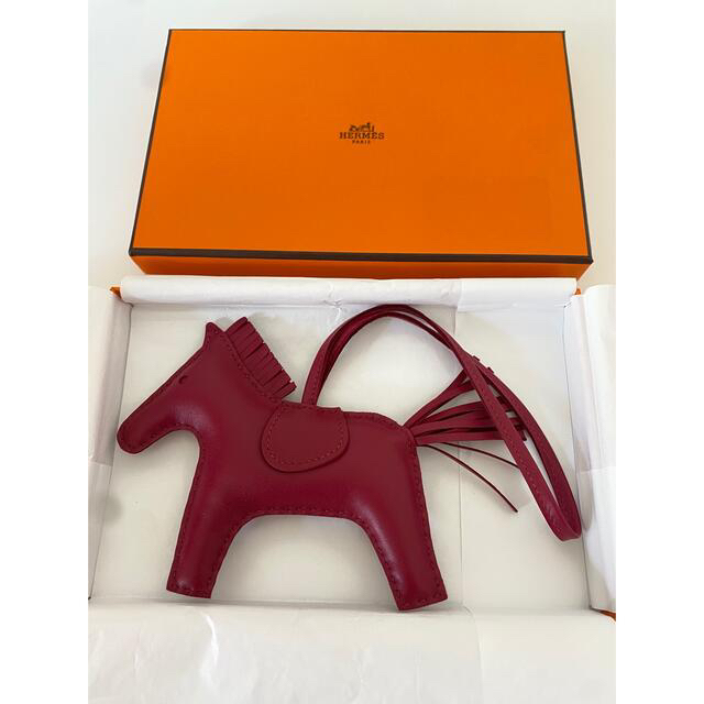 エルメスロデオチャームmm人気カラー アニューミロルビー hermes