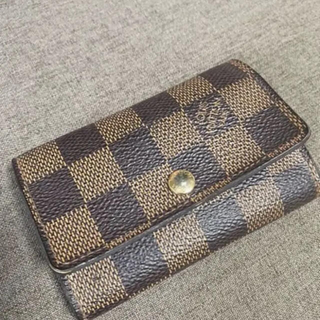 LOUIS VUITTON(ルイヴィトン)のルイヴィトン　LOUIS VUITTON キーケース　6連 レディースのファッション小物(キーケース)の商品写真