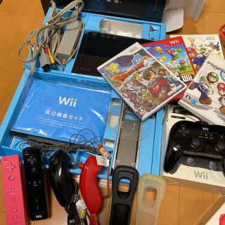 ウィー(Wii)のニンテンドー　Wii  めちゃお得ヌンチャク　人気ゲームソフト６枚セット(家庭用ゲーム機本体)