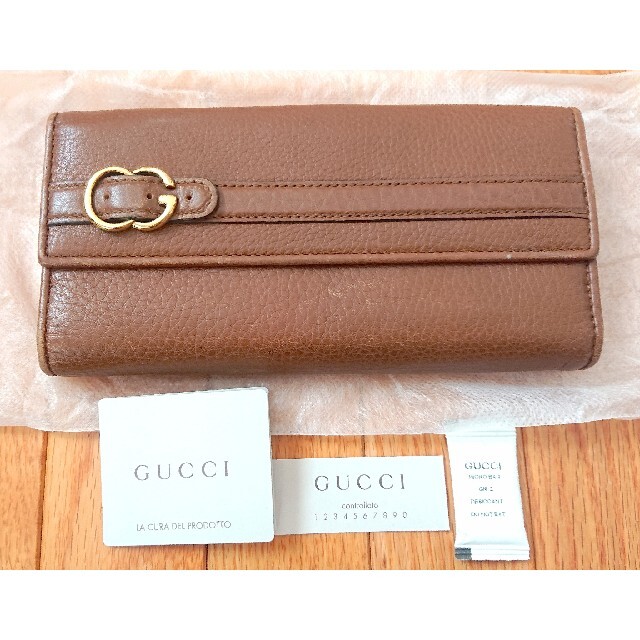 Gucci(グッチ)のグッチ長財布 レディースのファッション小物(財布)の商品写真