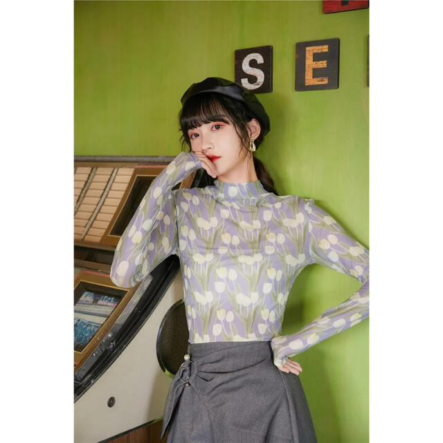 チューリップ シースルー シアー トップス 中国 韓国 paloma wool