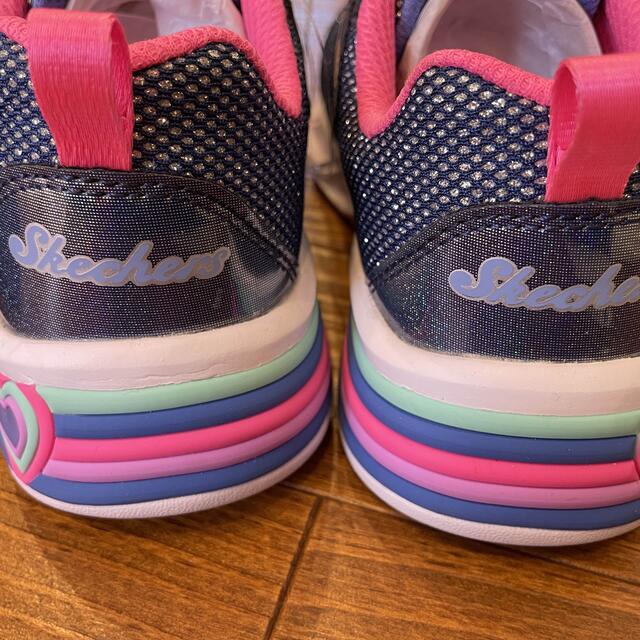 SKECHERS(スケッチャーズ)のスケッチャーズ　光る靴　ハートライト18.5cm キッズ/ベビー/マタニティのキッズ靴/シューズ(15cm~)(スニーカー)の商品写真