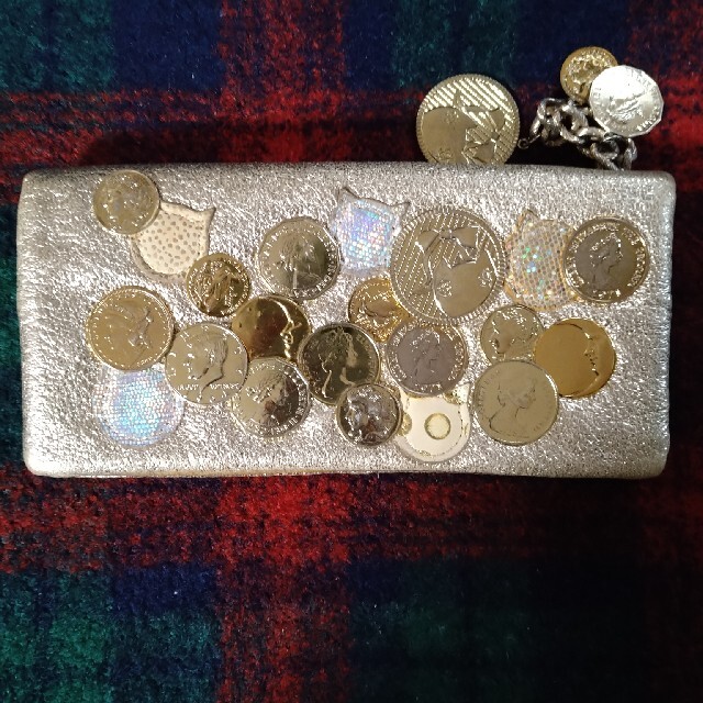 TSUMORI CHISATO(ツモリチサト)のツモリチサト　長財布　ゴールド　コイン　猫 レディースのファッション小物(財布)の商品写真