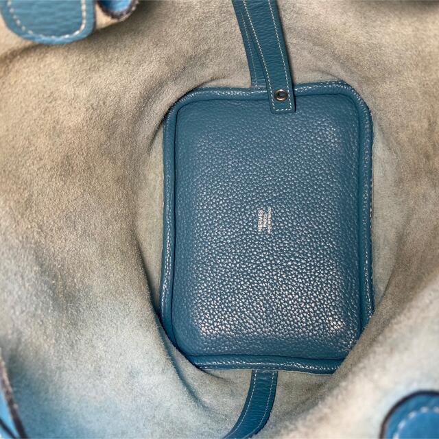 Hermes(エルメス)の即決価格！♡HERMES ピコタン　ロック　正規品　本物　ブルー　エルメス レディースのバッグ(ハンドバッグ)の商品写真