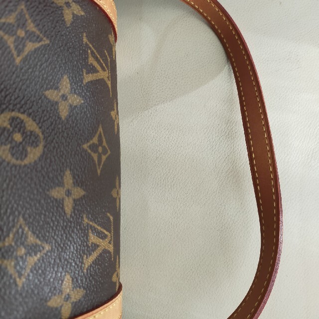 LOUIS VUITTON(ルイヴィトン)のルイヴィトン　パピヨン レディースのバッグ(ハンドバッグ)の商品写真