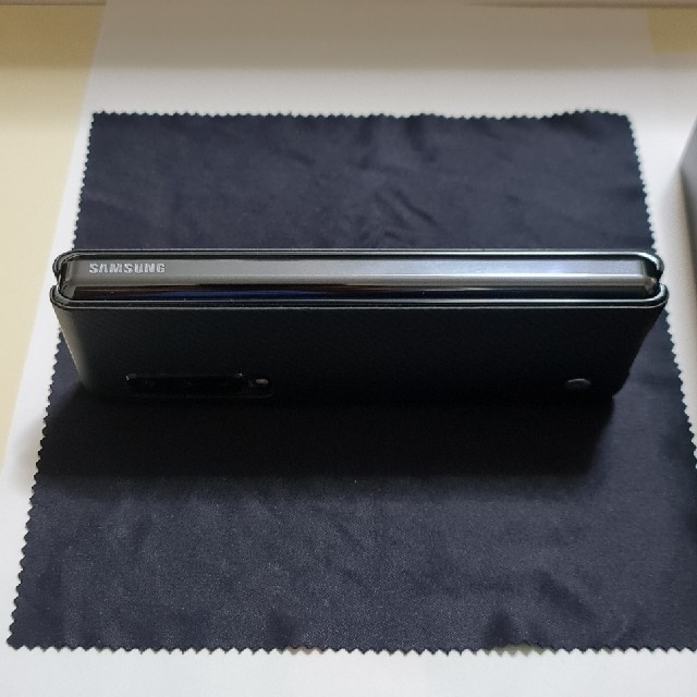 Galaxy(ギャラクシー)の Galaxy Fold 512GB SIMフリー SM-F907 スマホ/家電/カメラのスマートフォン/携帯電話(スマートフォン本体)の商品写真