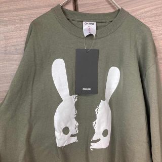 キューン(CUNE)のタグ付き　キューン　ロンT 長袖Tシャツ　10連うさぎ　カーキ　Mサイズ(Tシャツ/カットソー(七分/長袖))