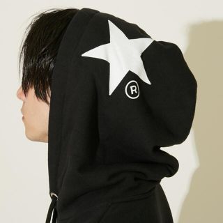 コンバース(CONVERSE)のCONVERSE TOKYO  ユニセックス　ビッグフーディー   パーカー　(パーカー)