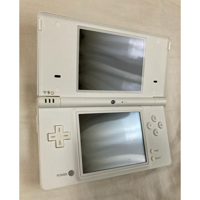 ☆美品 液晶綺麗☆ NEW ニンテンドー 3DS ホワイト 本体 白 箱付き