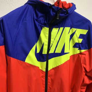 日本未発売　NIKE ウィンドランナー メンズ フルジップ ナイロンパーカー