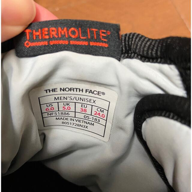 THE NORTH FACE(ザノースフェイス)のみれおら様専用　THE NORTH FACE ヌプシ　トラクション　チャッカ レディースの靴/シューズ(ブーツ)の商品写真