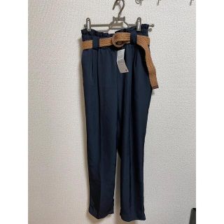 ザラ(ZARA)のZARAパンツ(カジュアルパンツ)