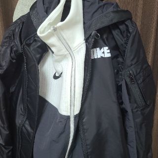 サカイ(sacai)のsacai nike ボンバージャケット(ブルゾン)