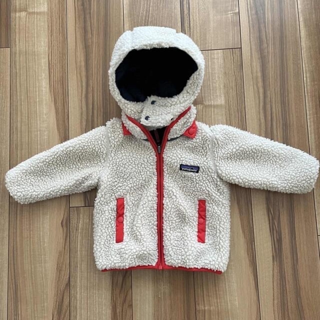 patagonia(パタゴニア)のパタゴニア リバーシブル アウター キッズ/ベビー/マタニティのキッズ服男の子用(90cm~)(ジャケット/上着)の商品写真