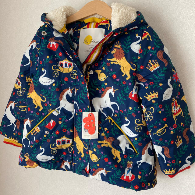 Boden(ボーデン)の【完売品　新品】  ミニボーデン  アノラック　104cm キッズ/ベビー/マタニティのキッズ服女の子用(90cm~)(ジャケット/上着)の商品写真