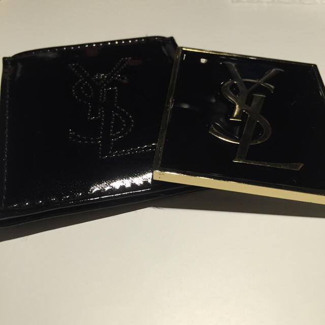 Yves Saint Laurent Beaute(イヴサンローランボーテ)のree様専用です！YSL ミラー レディースのファッション小物(その他)の商品写真