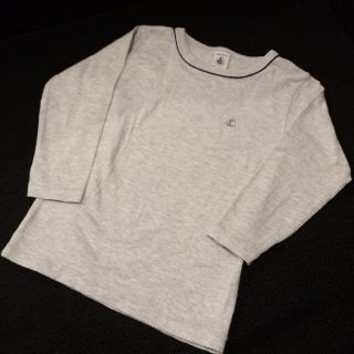 プチバトー(PETIT BATEAU)のプチバトー　カットソー(Tシャツ/カットソー)