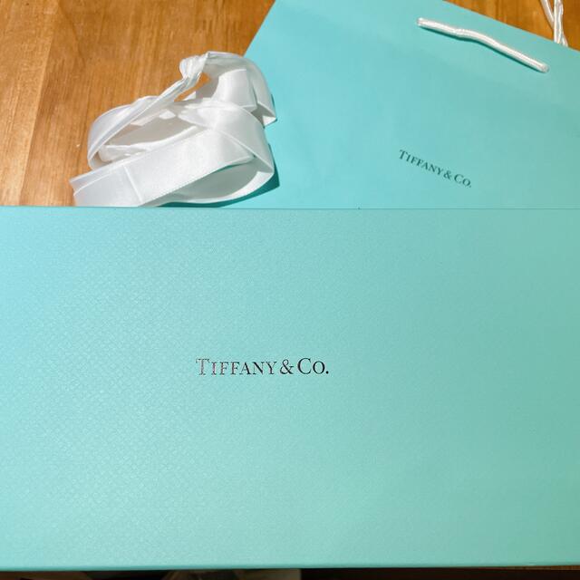 Tiffany & Co.(ティファニー)の【新品・未使用】ティファニー　ペアマグカップ インテリア/住まい/日用品のキッチン/食器(グラス/カップ)の商品写真