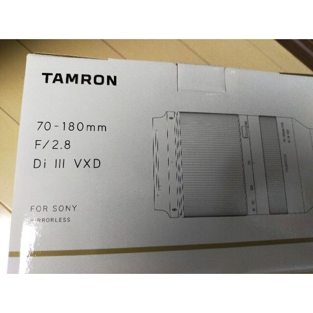 TAMRON タムロン 70 180mm F 2.8 Di III VXD