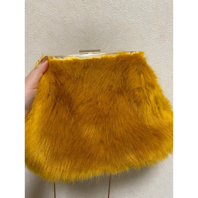 ZARA(ザラ)のZARA ファーバック レディースのバッグ(ショルダーバッグ)の商品写真