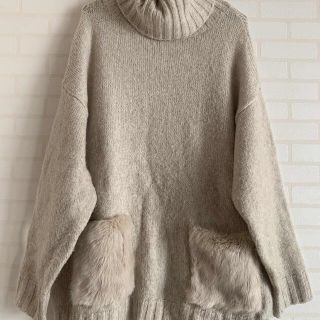 ザラ(ZARA)の専用ZARAタートルネックニットセーターファーザラオーバーサイズビッグシルエット(ニット/セーター)