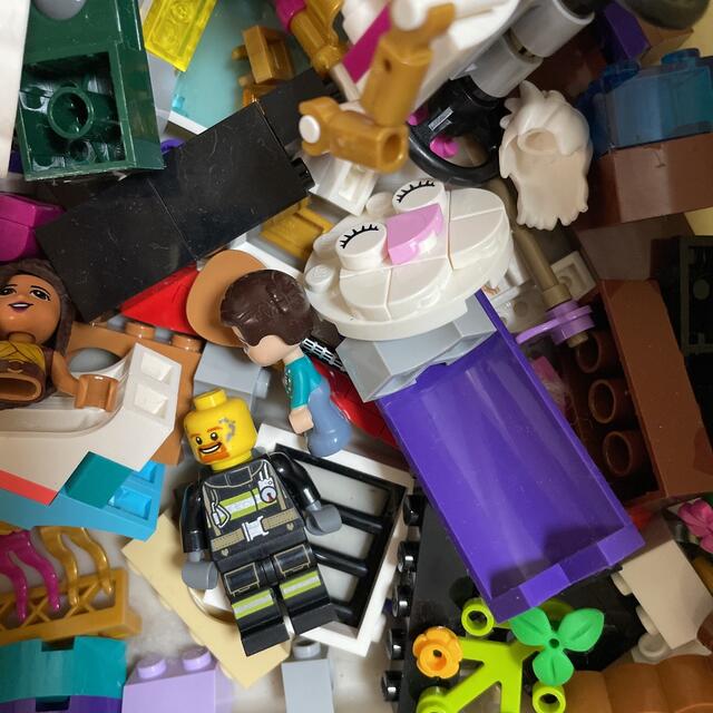 Lego(レゴ)の専用 レゴ いろいろ ごちゃ混ぜ パーツ その1とその2 エンタメ/ホビーのおもちゃ/ぬいぐるみ(その他)の商品写真