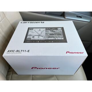 パイオニア(Pioneer)のカロッツェリア　新品未開封　AVIC-RL711-E メーカー保証付帯　8インチ(カーナビ/カーテレビ)