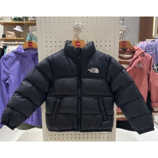 THE NORTH FACE(ザノースフェイス)のノースフェイス　新作　新品　キッズ　ヌプシ　中綿　ダウン　ジャケット　130　 キッズ/ベビー/マタニティのキッズ服男の子用(90cm~)(ジャケット/上着)の商品写真