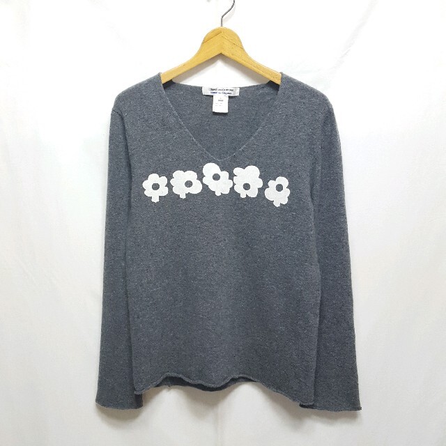 COMME des GARCONS(コムデギャルソン)の★イタリア製 COMME des GARCONS Vネック ニット セーター レディースのトップス(ニット/セーター)の商品写真