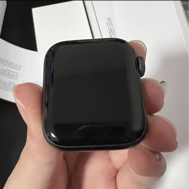 Apple Watch Series 4 スペースグレイ