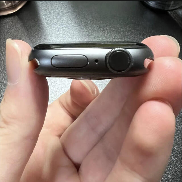 Apple Watch Series 4 スペースグレイ