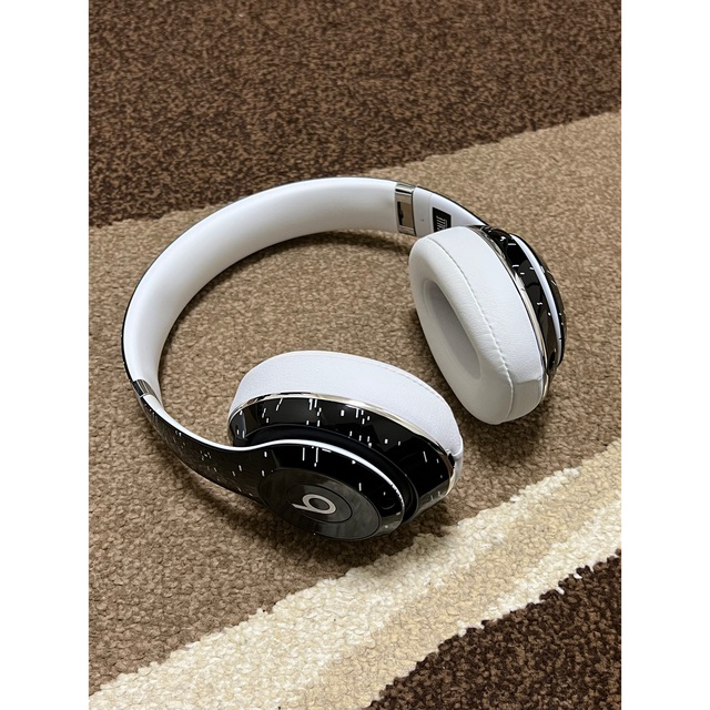 Beats by Dr Dre(ビーツバイドクタードレ)の【値引き不可】beats pigalle 限定ヘッドホン スマホ/家電/カメラのオーディオ機器(ヘッドフォン/イヤフォン)の商品写真