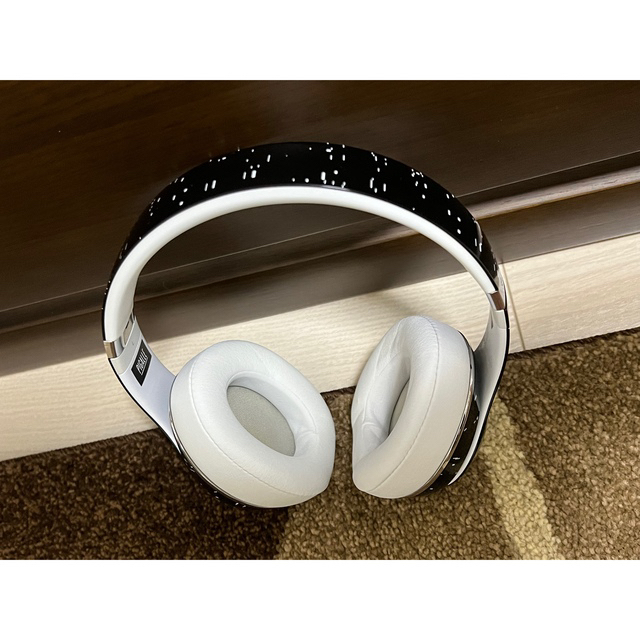 Beats by Dr Dre(ビーツバイドクタードレ)の【値引き不可】beats pigalle 限定ヘッドホン スマホ/家電/カメラのオーディオ機器(ヘッドフォン/イヤフォン)の商品写真