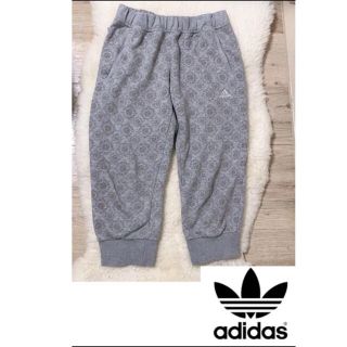 アディダス(adidas)のadidas アディダス スエットパンツ　七分丈(クロップドパンツ)