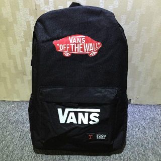 Vans 新品 Vans バンズ リュック バックパック 送料無料の通販 ラクマ