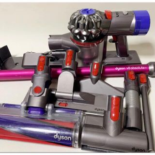 ダイソン(Dyson)の【即日発送】dyson V8  SV10(掃除機)