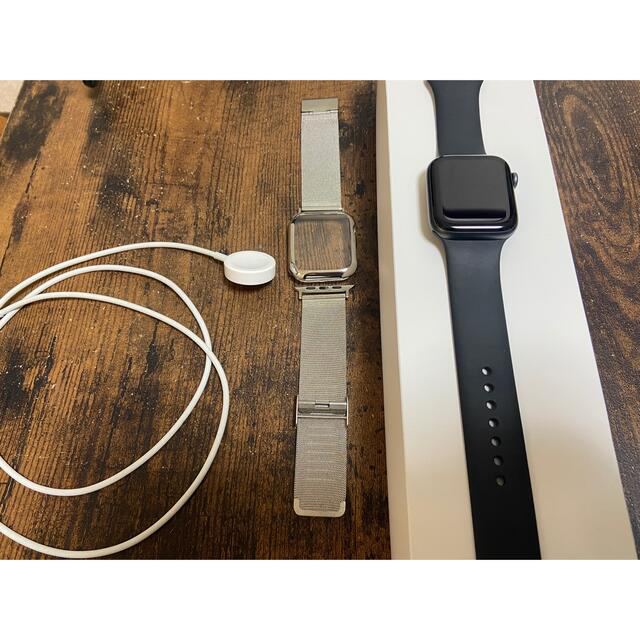 Apple Watch(アップルウォッチ)のApple Watch4 44mm GPSスペースグレイ ブラックスポーツバンド メンズの時計(腕時計(デジタル))の商品写真
