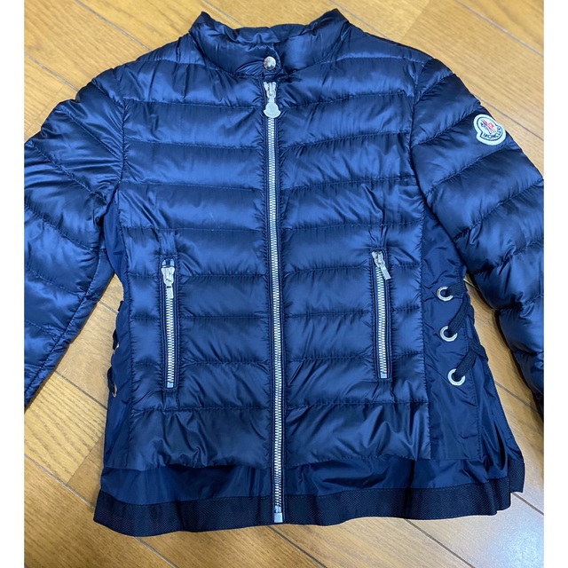 MONCLER(モンクレール)のモンクレールキッズダウン🥰美品✨✨希少❣️kidsダウン😊 キッズ/ベビー/マタニティのキッズ服男の子用(90cm~)(ジャケット/上着)の商品写真