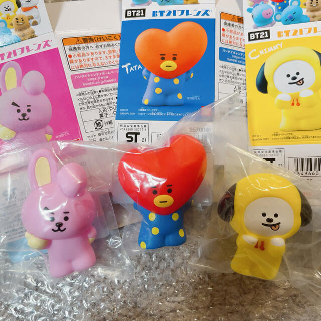 防弾少年団(BTS)(ボウダンショウネンダン)の【３個セット】BT21フレンズ　ソフビ　tata  chimmy cooky エンタメ/ホビーのタレントグッズ(アイドルグッズ)の商品写真