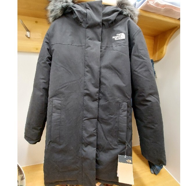 THE NORTH FACE(ザノースフェイス)の2021USモデル☆THE NORTH FACEレディースジャケット レディースのジャケット/アウター(ダウンコート)の商品写真