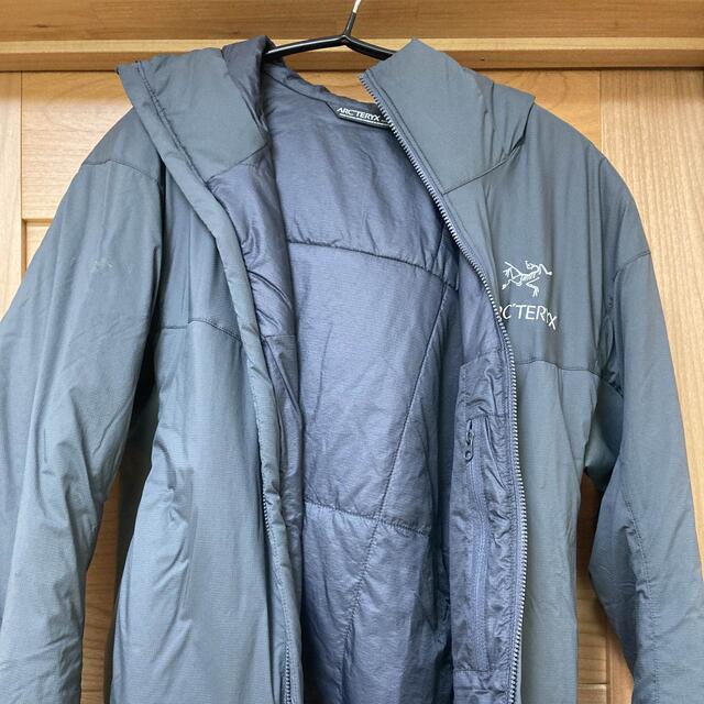 【極美品】Arc'teryx アークテリクス　アトムLTフーディ　グレー