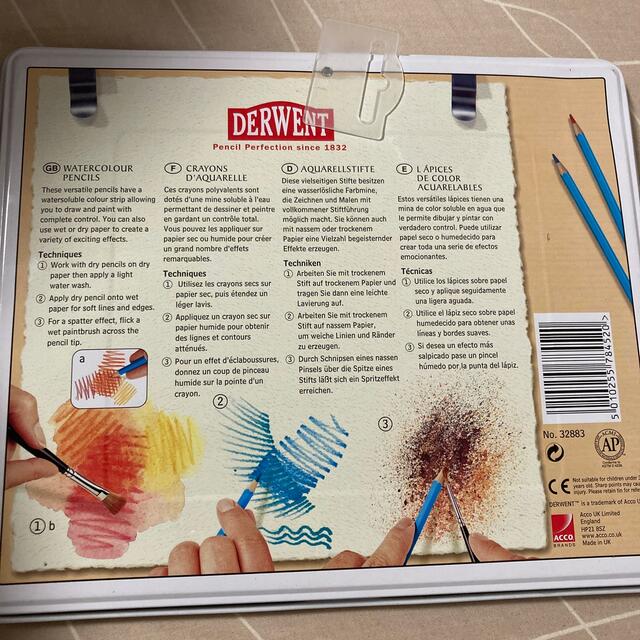 DERWENT ダーウェント　水彩 色鉛筆 ウォーターカラー 24色セット エンタメ/ホビーのアート用品(色鉛筆)の商品写真