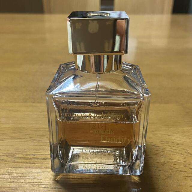 Maison Francis Kurkdjian(メゾンフランシスクルジャン)のジェントル　フルイディティゴールドオードパルファム 70ml コスメ/美容の香水(ユニセックス)の商品写真